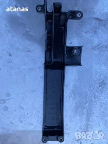 капак на свещи yamaha f80-100