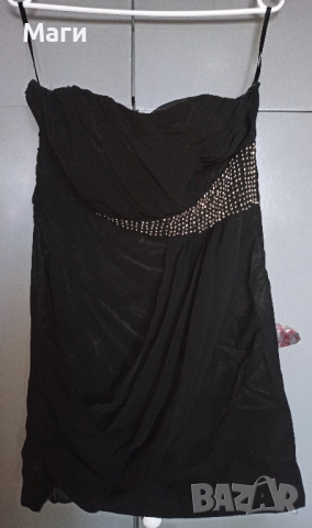 Елегантна къса черна рокля 