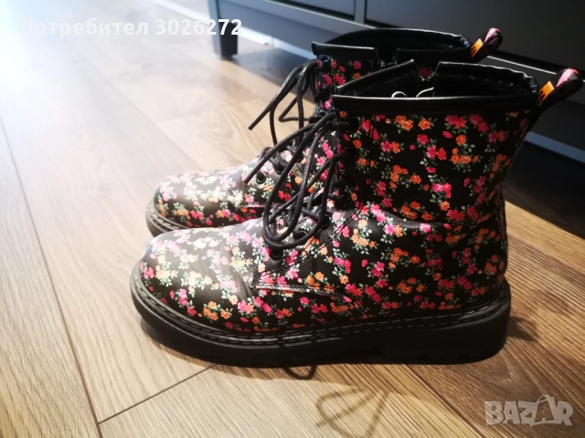 Цветни ботички, снимка 3 - Дамски боти - 52178177