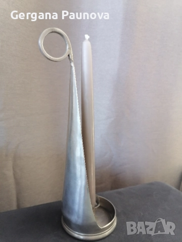 метален свещник