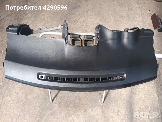 Арматурно табло за Toyota Auris / Тойота Аурис , снимка 2 - Части - 52892169