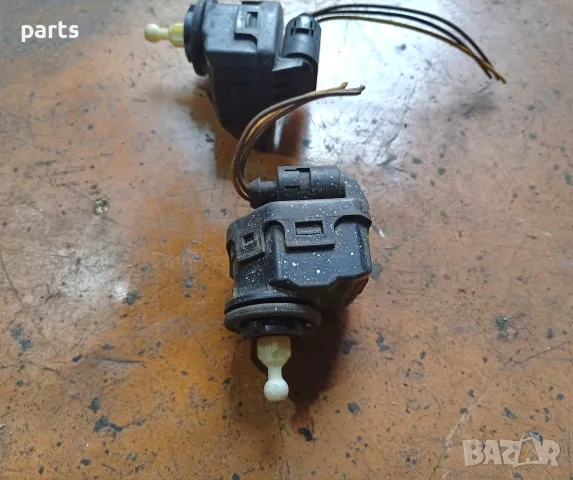Моторче Фар Ауди A3 8L 2бр. - VW Голф 4 - Бора - Пасат 5 - Сеат Леон - 8L0941295B, снимка 3 - Части - 55808196