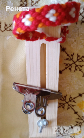 Станче за макраме, Macrame Holder, macrame board, macrame tool, снимка 2 - Изработка на бижута и гривни - 53416905