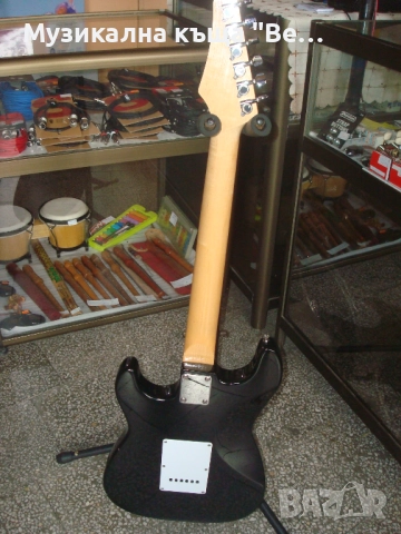 Електрическа китара, снимка 6 - Китари - 52290979