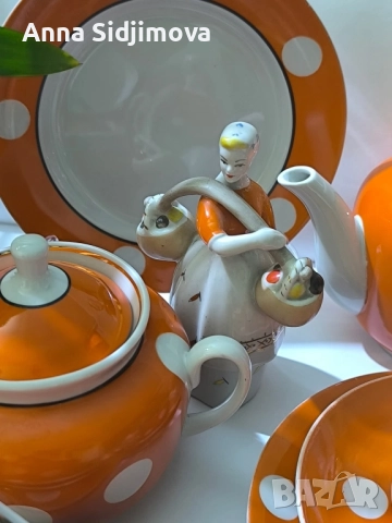 Руски порцелан сервиз за чай и статуетки , снимка 4 - Сервизи - 52174140