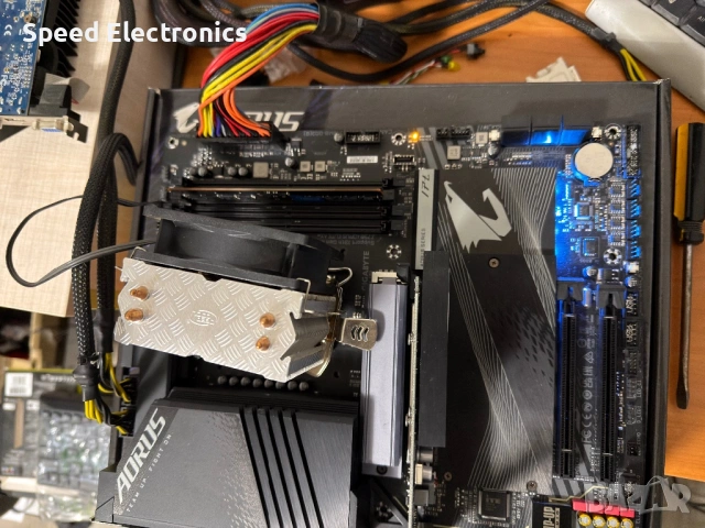 Z790 AORUS ELITE AX Wi-Fi, снимка 5 - Дънни платки - 53249542