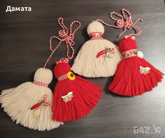 Мартенски декорации и други мартенички 