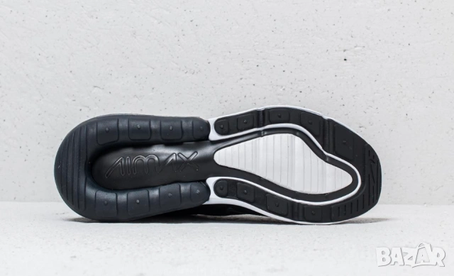 оригинални маратонки Nike Air Max 270 Flyknit номер 44-45, снимка 4 - Маратонки - 53511270