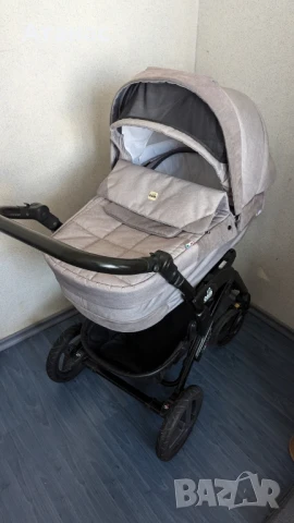 Продавам детска количка Cam Dynamico Up Rover 923