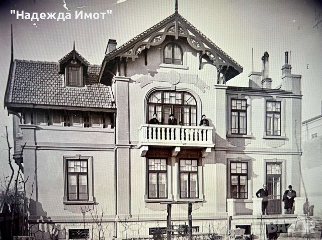 КЪЩА В ИДЕАЛЕН ЦЕНТЪР ГР.ВАРНА, снимка 2 - Къщи - 42599024