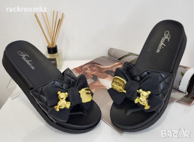 Дамски спортни чехли с анатомично оформено легло на подметката, снимка 1