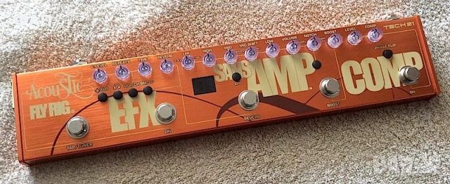 Търся tech 21 acoustic fly rig, бартер за Boss Me 50 guitar Multiple Effects