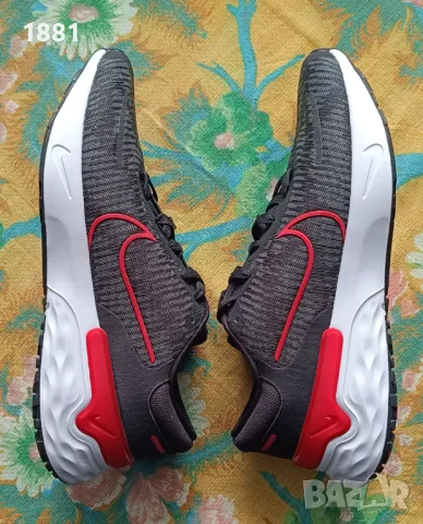 Маратонки NIKE Renew Run 4 за ежедневно ходене и бягане. Размер 44,5. Нови., снимка 4 - Маратонки - 47616836