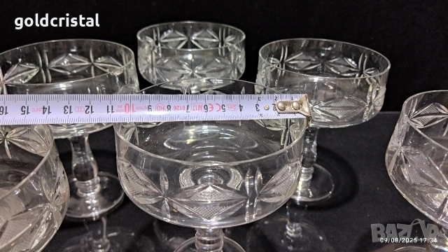 Кристални чаши , снимка 2 - Антикварни и старинни предмети - 44025431