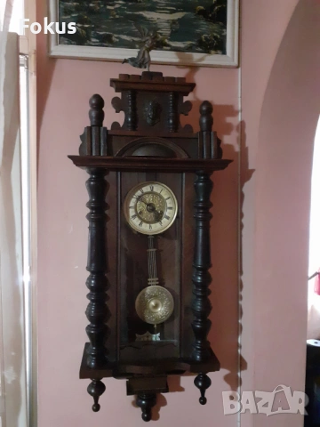 Стар френски антикварен стенен часовнис над 120 годишен