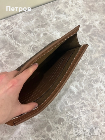 КАТО ЧИСТО НОВ Louis Vuitton Monogram Clutch , снимка 9 - Чанти - 52523315