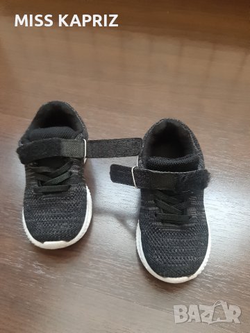 Олекотени дишащи маратонки 25н , снимка 3 - Детски маратонки - 41044521