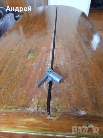 Стар накрайник за автомобилна помпа