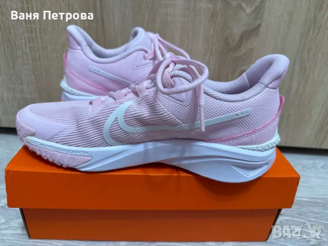 Маратонки Nike, снимка 1 - Маратонки - 49442828