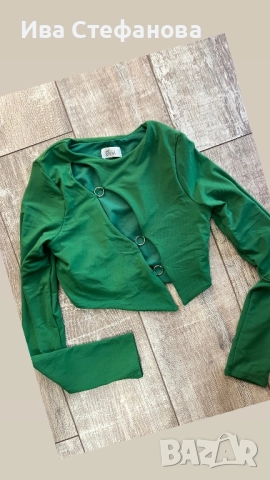 Нова елегантна парти зелена блуза топ Oh Polly , снимка 2 - Корсети, бюстиета, топове - 51607145