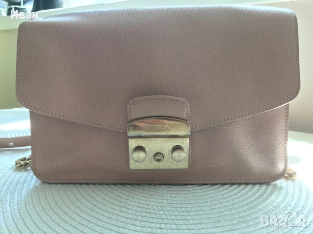 Дамска кожена чанта Furla, снимка 2 - Чанти - 50787371