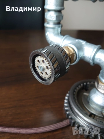 Ръчно изработена лампа в индустриален стил, снимка 3 - Лед осветление - 52373254