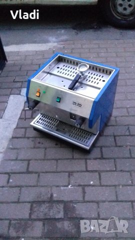 кафе машина - професионална.