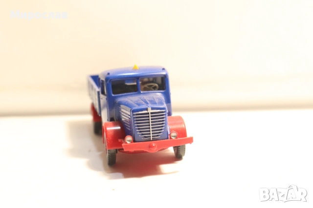 WIKING H0 1/87 BUSSING КАМИОН ТИР МОДЕЛ КОЛИЧКА, снимка 3 - Колекции - 53837989