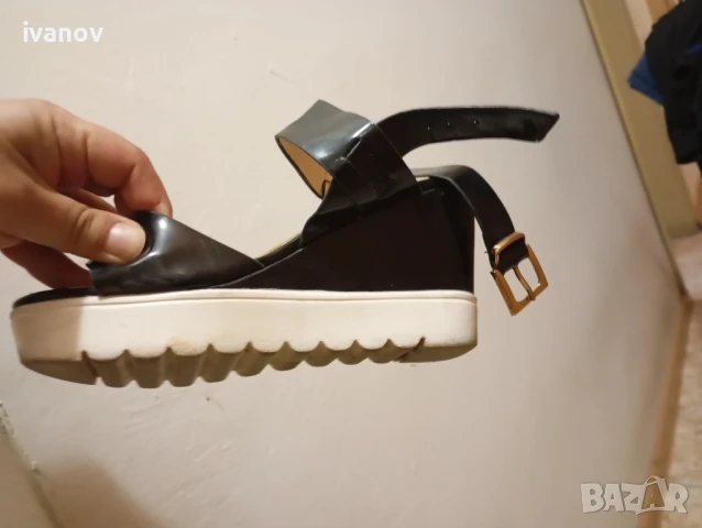 Дамски обувки сандали , снимка 2 - Сандали - 50487634