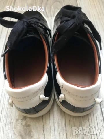 Givenchy оригинални сникърси, снимка 3 - Маратонки - 50562516