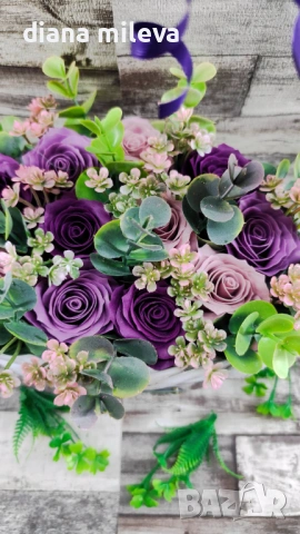 Кошница в лилаво с рози от пластичен сапун!!, снимка 3 - Декорация за дома - 53653950