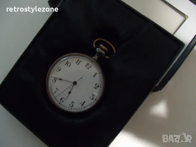 № 7977 джобен часовник   - кварцов механизъм  - работещ 