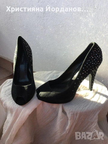 Висок ток обувки Зара/Zara, набук с кристали 