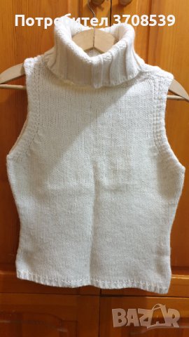 Памучно, топло поло без ръкави, снимка 2 - Детски пуловери и жилетки - 40734719