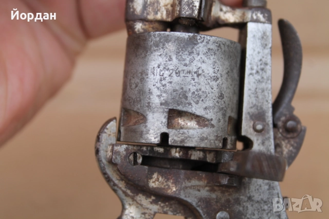 Белгийски револвер ''Лефоше''  с надпис ''USA'', снимка 15 - Други ценни предмети - 52755167