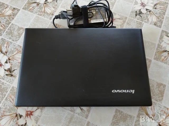 Лаптоп Lenovo IdeaPad G700, снимка 2 - Лаптопи за дома - 56128377