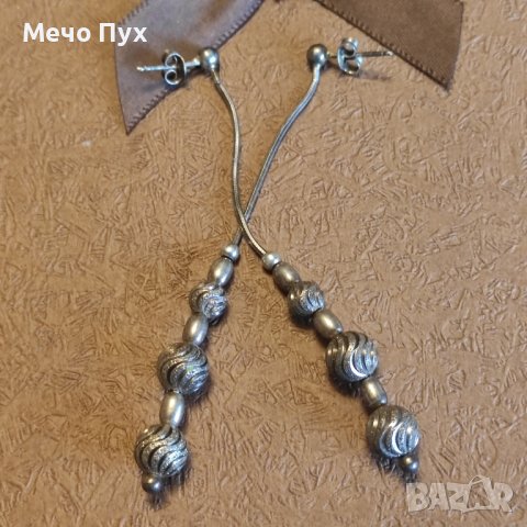 Сребърни висящи обеци с топчета (130)