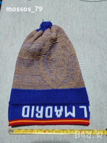 Зимна шапка Реал Мадрид , снимка 5 - Шапки - 52627818