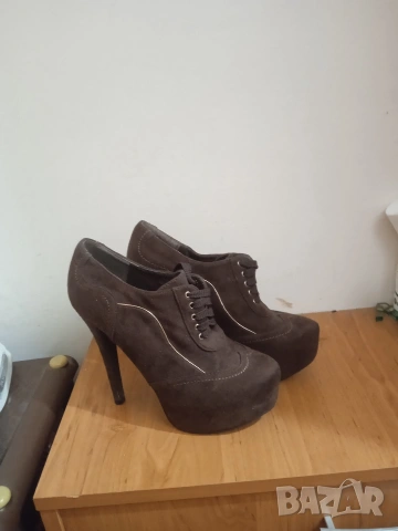 2 чифта дамски обувки, номер 38-39,цена 10лв общо , снимка 8 - Дамски елегантни обувки - 53048152