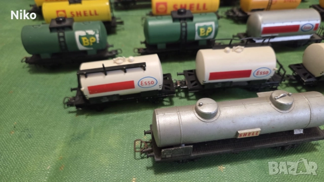 24 х вагон-цистерни. H0 (1:87) Lima, Jouef, Märklin, Fleischmann (най-ниската цена!!) , снимка 8 - Други ценни предмети - 52918159