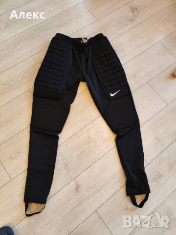 Nike оригинална вратарска долница/ М размер
