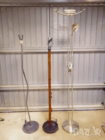 3бр. високи лампи на стойка 15лв./бр.