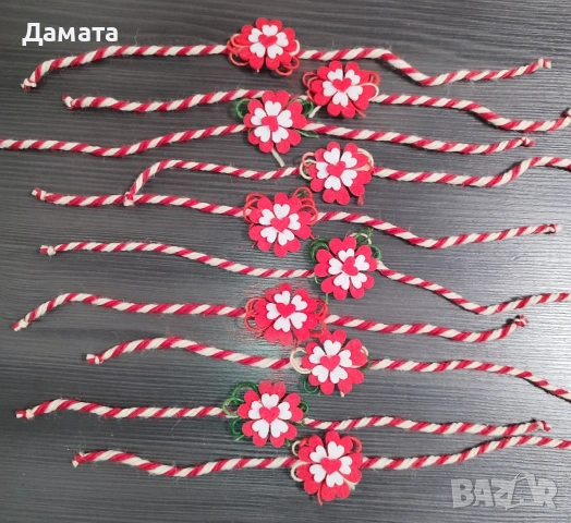 Мартенички и мартенски декорации , снимка 17 - Декорация за дома - 43942312