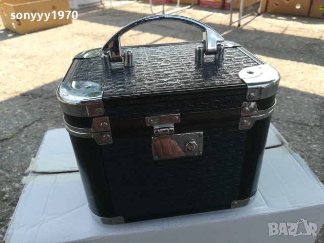 АЛУМИНИЕВА ЧАНТА/КУФАР ЗА СКЪПОЦЕННОСТИ 20Х15Х15СМ 0706251828, снимка 9 - Колекции - 50585483