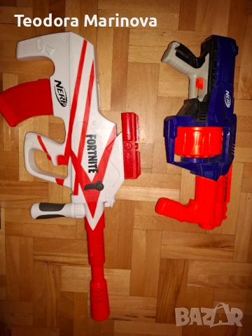 Nerf бластери