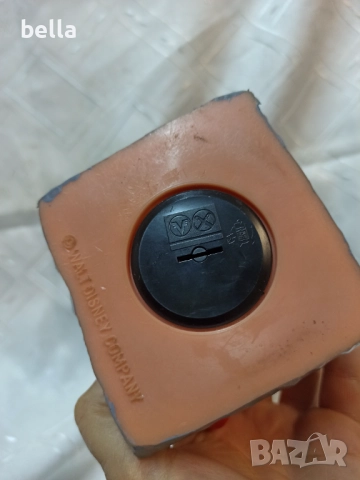 Оригинална касичка на Уолт  Дисни -Мини Маус  говореща по телефона., снимка 5 - Антикварни и старинни предмети - 51554029