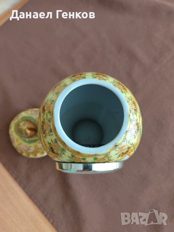 Настолен порцеланов часовник., снимка 3 - Други - 41625188