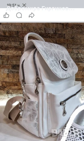 Продавам нова дамска раница, снимка 2 - Раници - 53727549