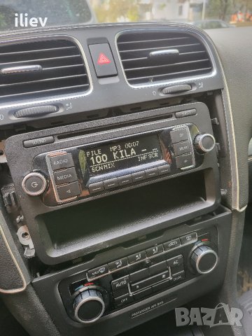 VW RCD 210 MP3 Оригинална  CD VW T5 GOLF PASSAT TOURAN JETTA SCIROCCO