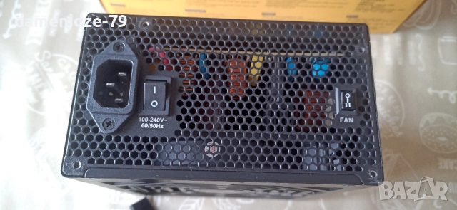 Продавам захранване SuperFlower Leadexlll 550W, снимка 6 - Захранвания и кутии - 51876026